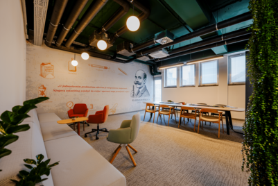 A workspace tailored to modern companies: Meet Desk&Co TOZ