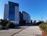 Offices to let in Tradeco Centar