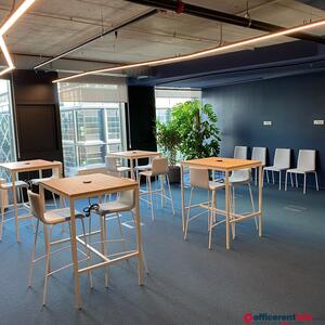 Fully Furbished Offices for Leas in A class building