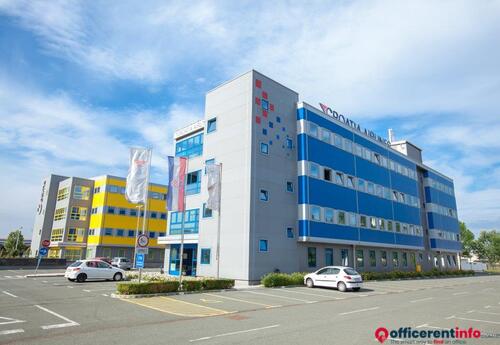 Offices to let in Business complex Mani