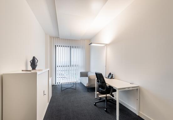 Flexible workspace in Regus Slavonski Brod City Centre